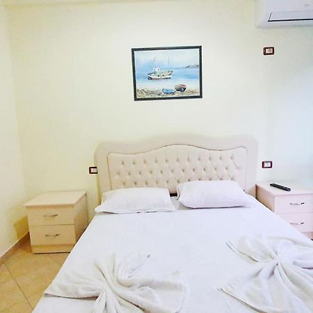 Vila Vera Durrës Eksteriør bilde